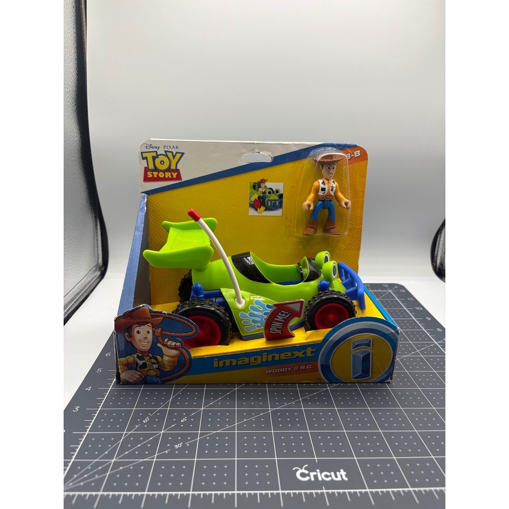 Fisher Price Imaginext Toy Story Woody and RC Car Vehicle Set GFR99 NEW